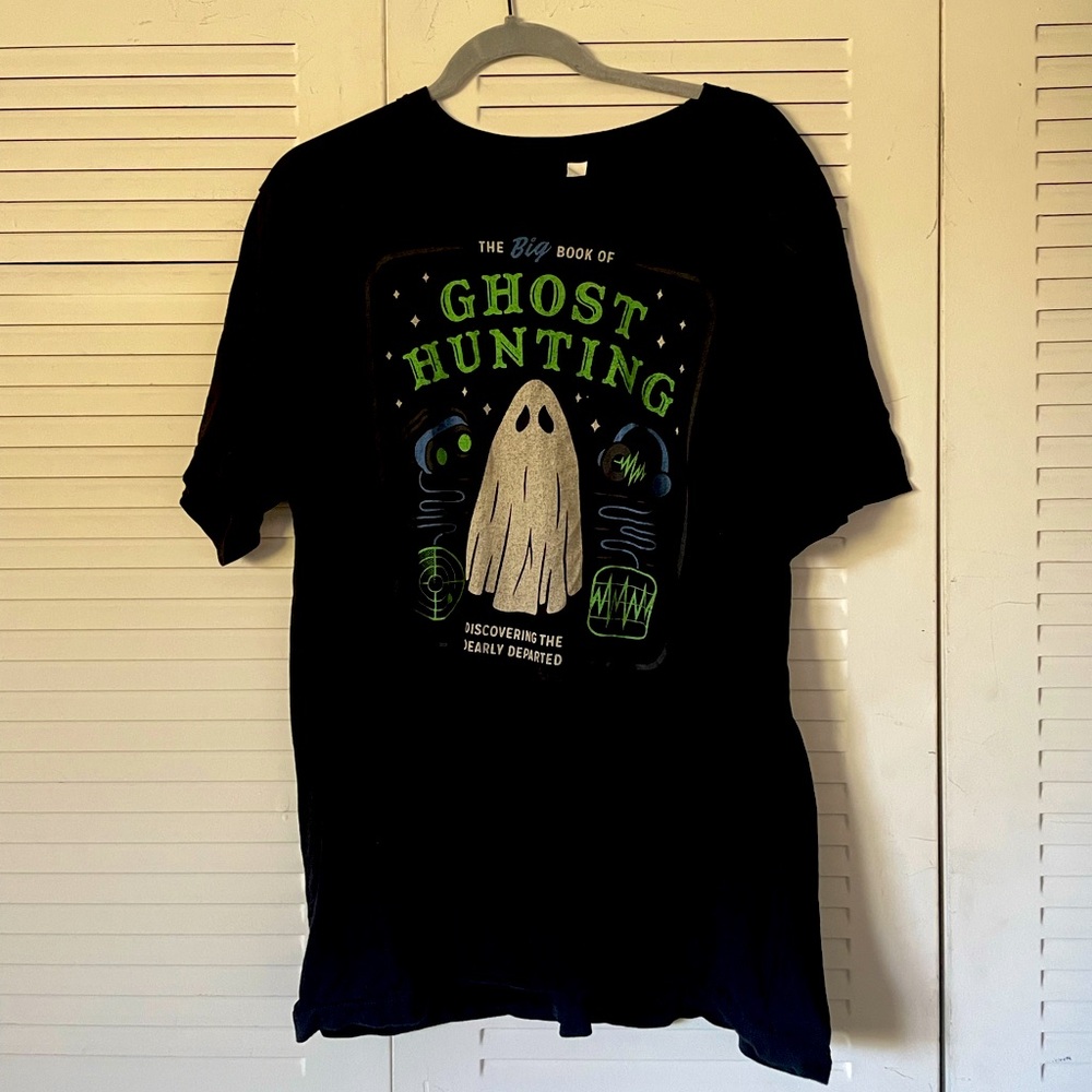 Wicked Clothes Big Book of Ghost Hunting T Shirt